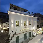 Appart hôtel Magi House Relais 4*