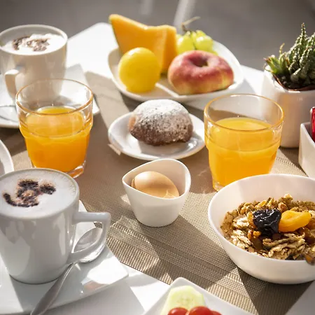 Aparthotel Magi House Relais 4*