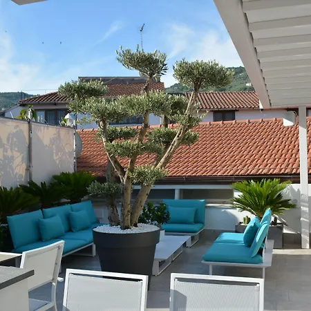 Aparthotel Magi House Relais