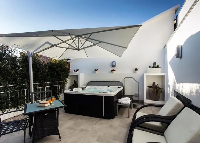 Magi House Relais Апарт-отель 4*