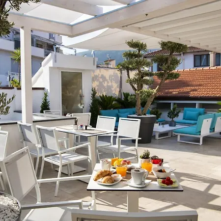 Magi House Relais Aparthotel Sorrento