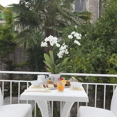 Magi House Relais Aparthotel Sorrento